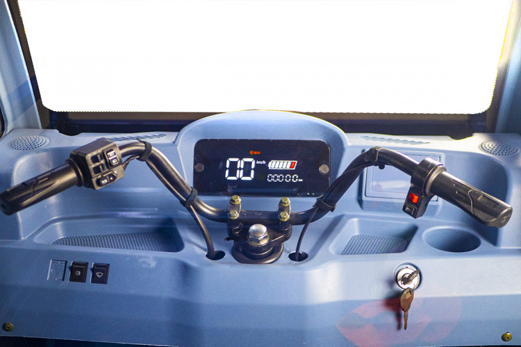 Грузовой электрический трицикл Rutrike КАРГО Кабина Дуал в Хабаровске