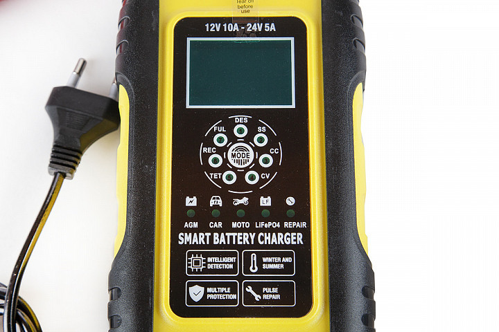 Зарядное устройство для тяговых аккумуляторов с десульфатором в Хабаровске