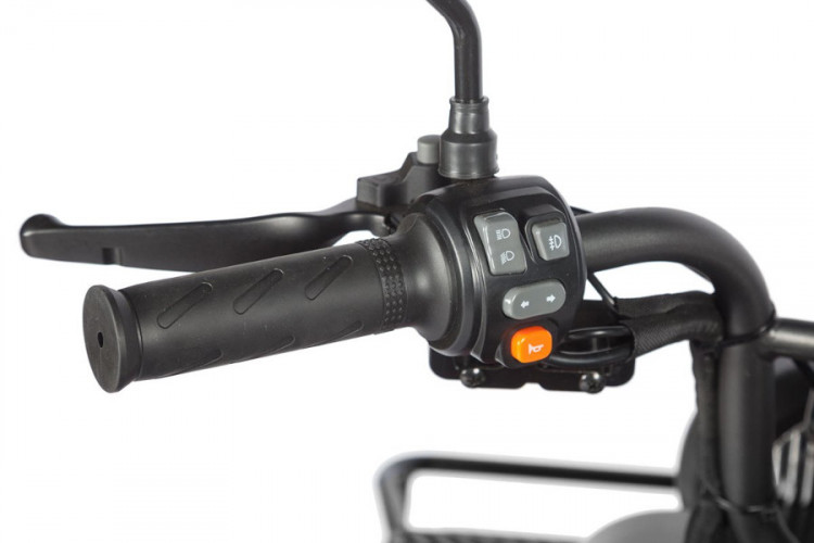 Пассажирский электротрицикл Wanshida LC300 в Хабаровске