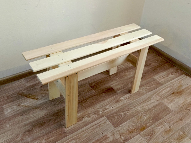 Лавка деревянная в Хабаровске