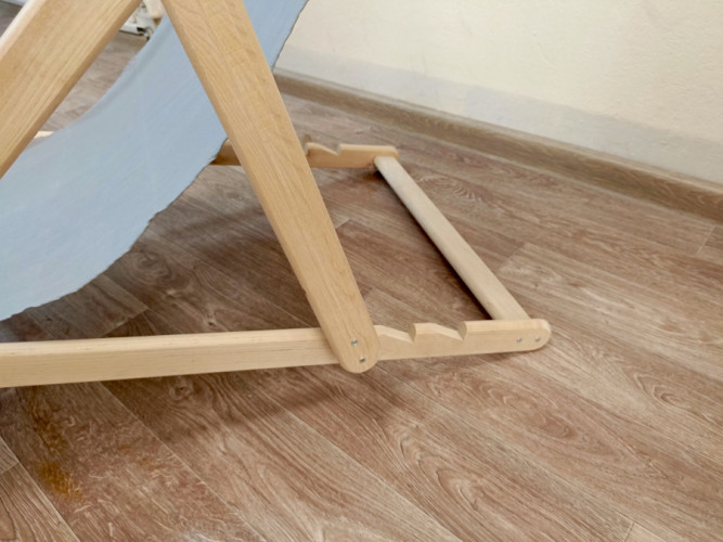 Кресло-шезлонг деревянное складное в Хабаровске