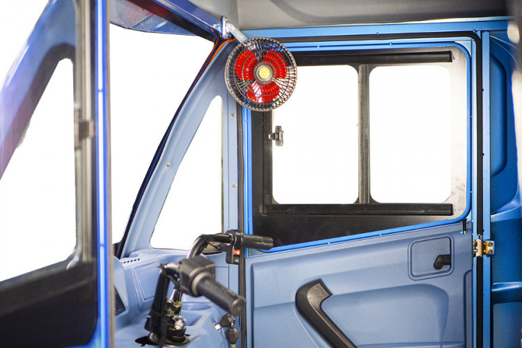 Грузовой электротрицикл Rutrike КАРГО Кабина 1500 в Хабаровске