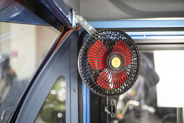 Грузовой электротрицикл Rutrike КАРГО Кабина 1500 в Хабаровске