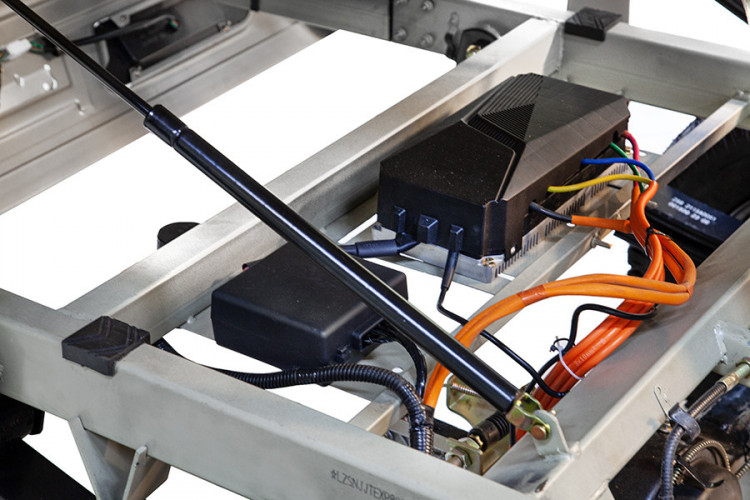 Грузовой электротрицикл Rutrike Эксперт ПРО Плюс 2200 в Хабаровске